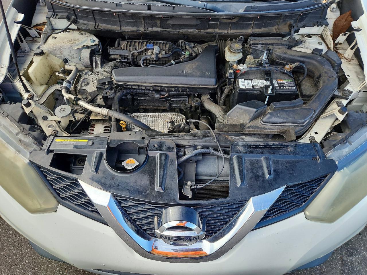 2015 Nissan Rogue S Белый vin: 5N1AT2MT2FC861209