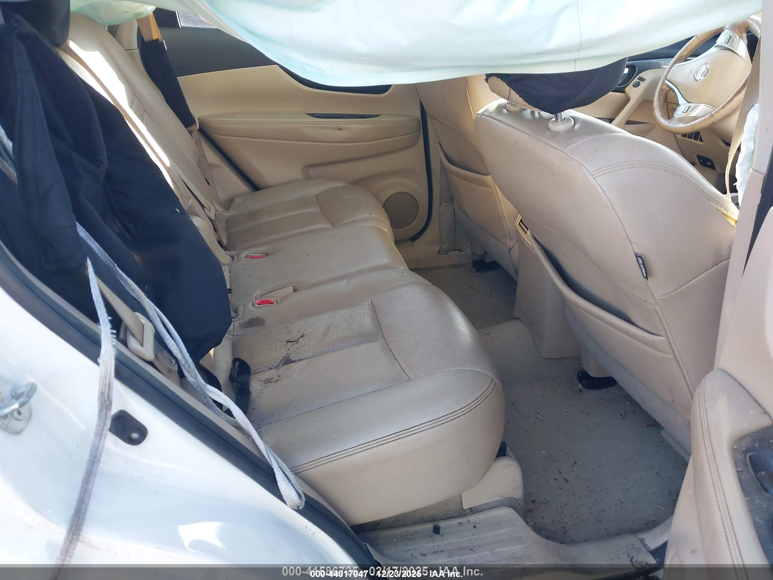 2015 Nissan Rogue Sl White vin: 5N1AT2MT2FC901563