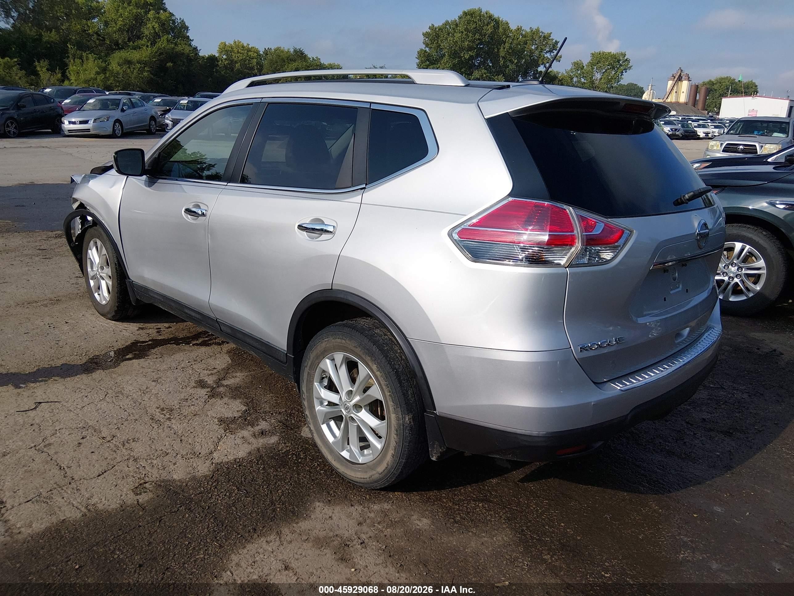 2015 Nissan Rogue Sv Silver vin: 5N1AT2MT2FC909629