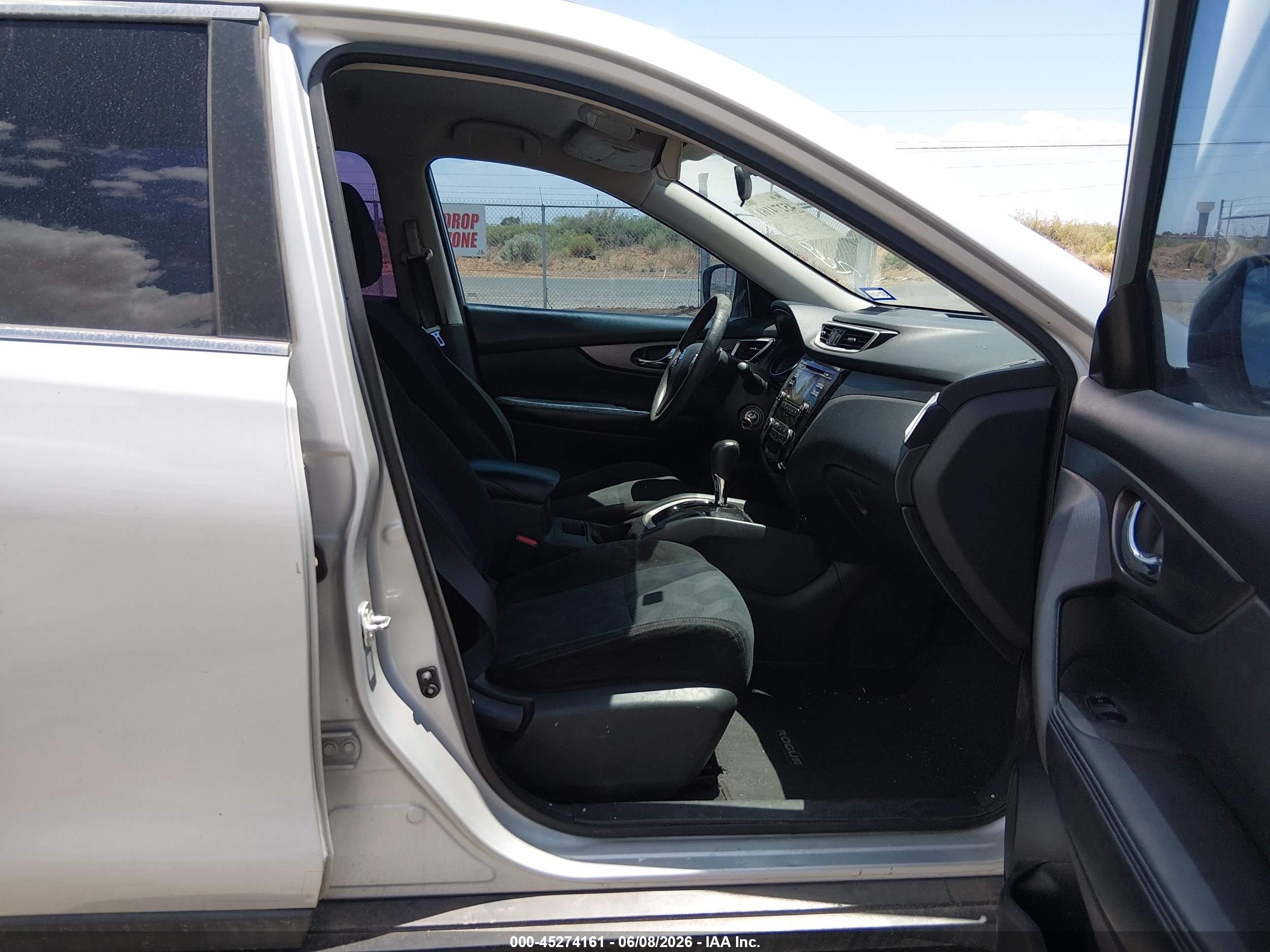 2016 Nissan Rogue S/sl/sv Silver vin: 5N1AT2MT2GC810584