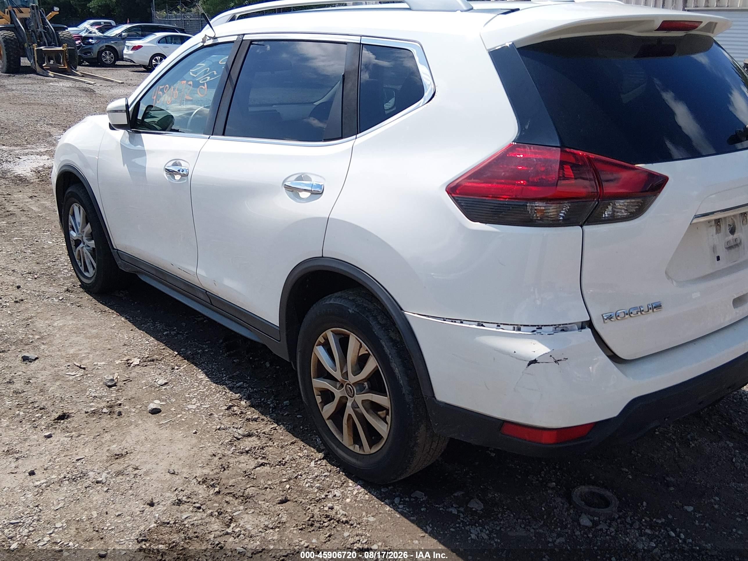2018 Nissan Rogue Sv White vin: 5N1AT2MT2JC788447