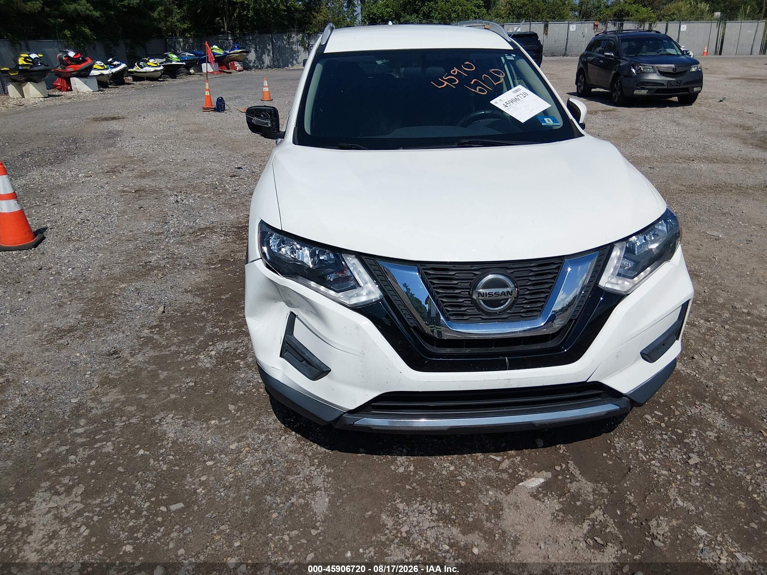 2018 Nissan Rogue Sv White vin: 5N1AT2MT2JC788447
