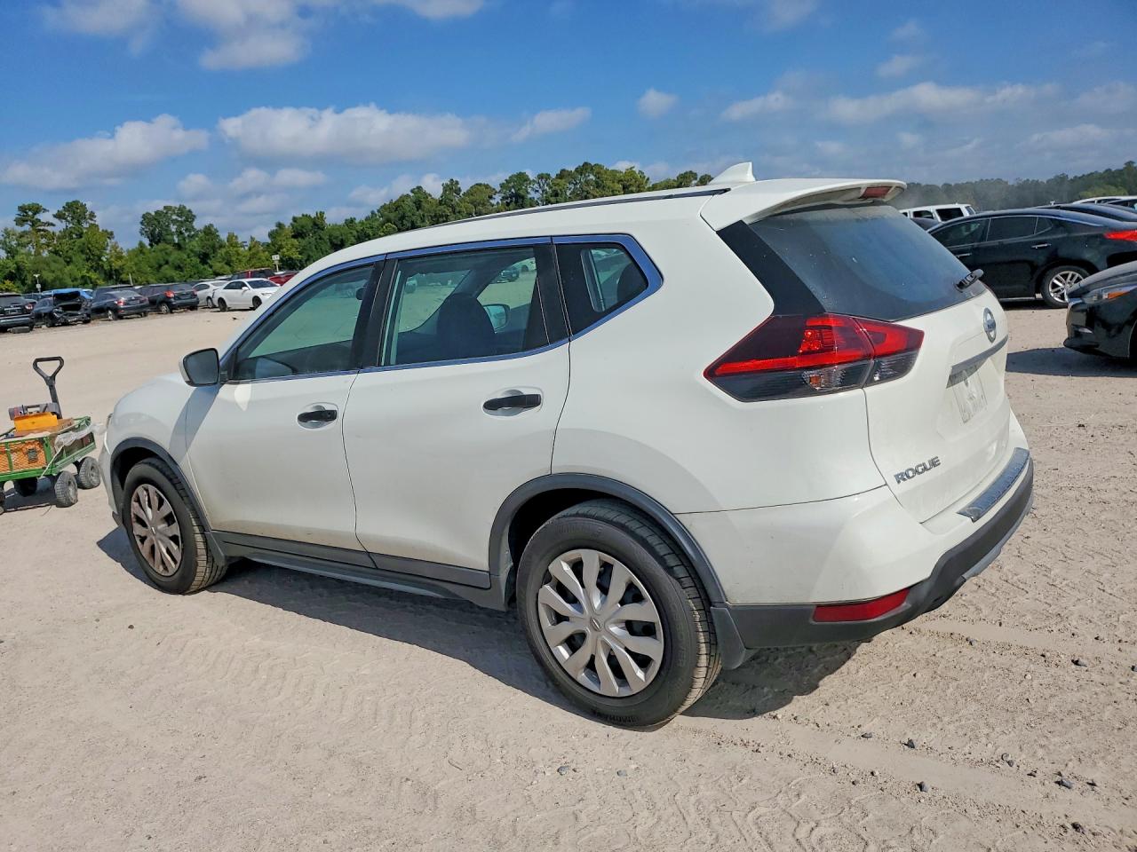 2020 Nissan Rogue S White vin: 5N1AT2MT2LC806108