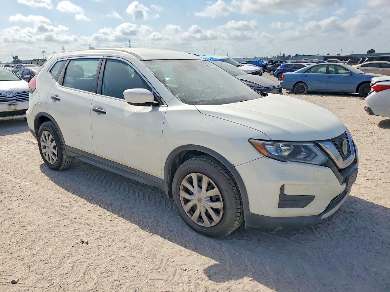 2020 Nissan Rogue S White vin: 5N1AT2MT2LC806108