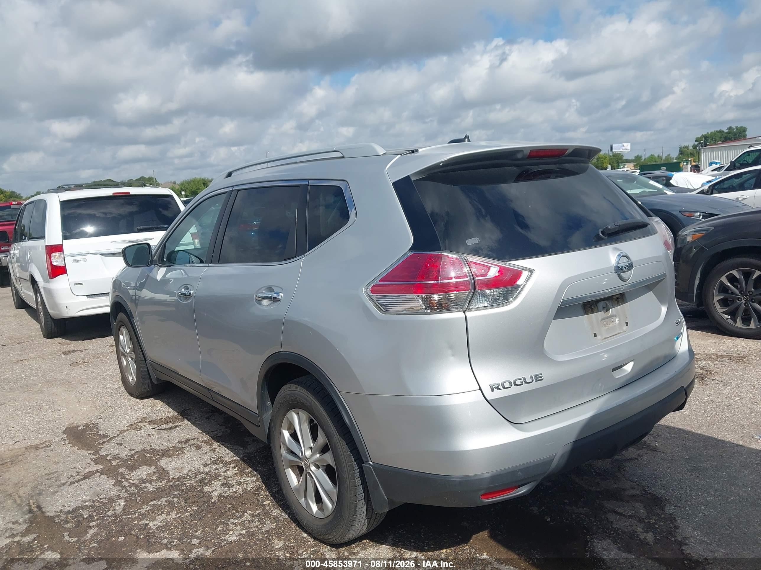 2014 Nissan Rogue Sv Silver vin: 5N1AT2MT3EC797163