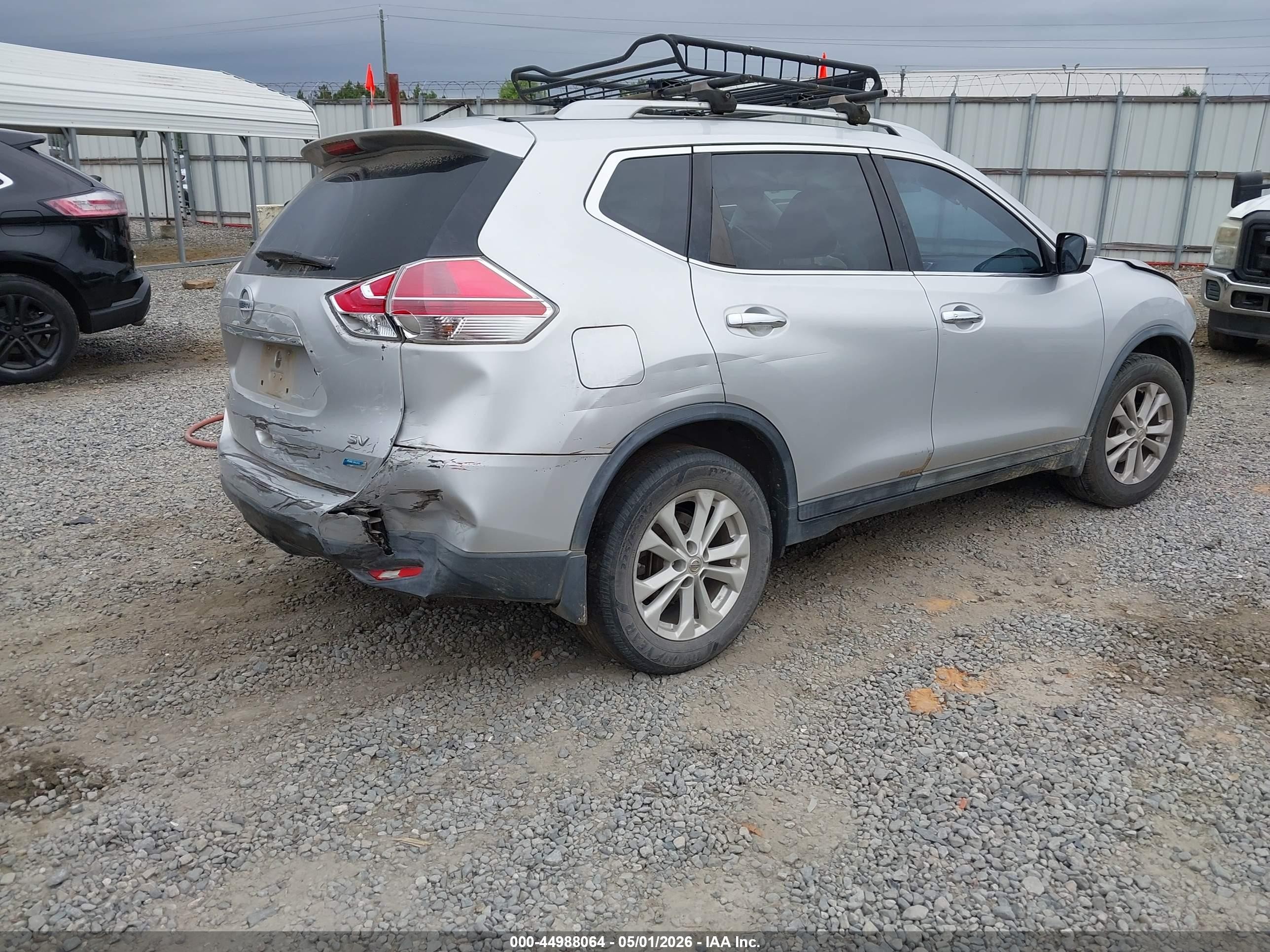 2014 Nissan Rogue Sv Silver vin: 5N1AT2MT3EC813393