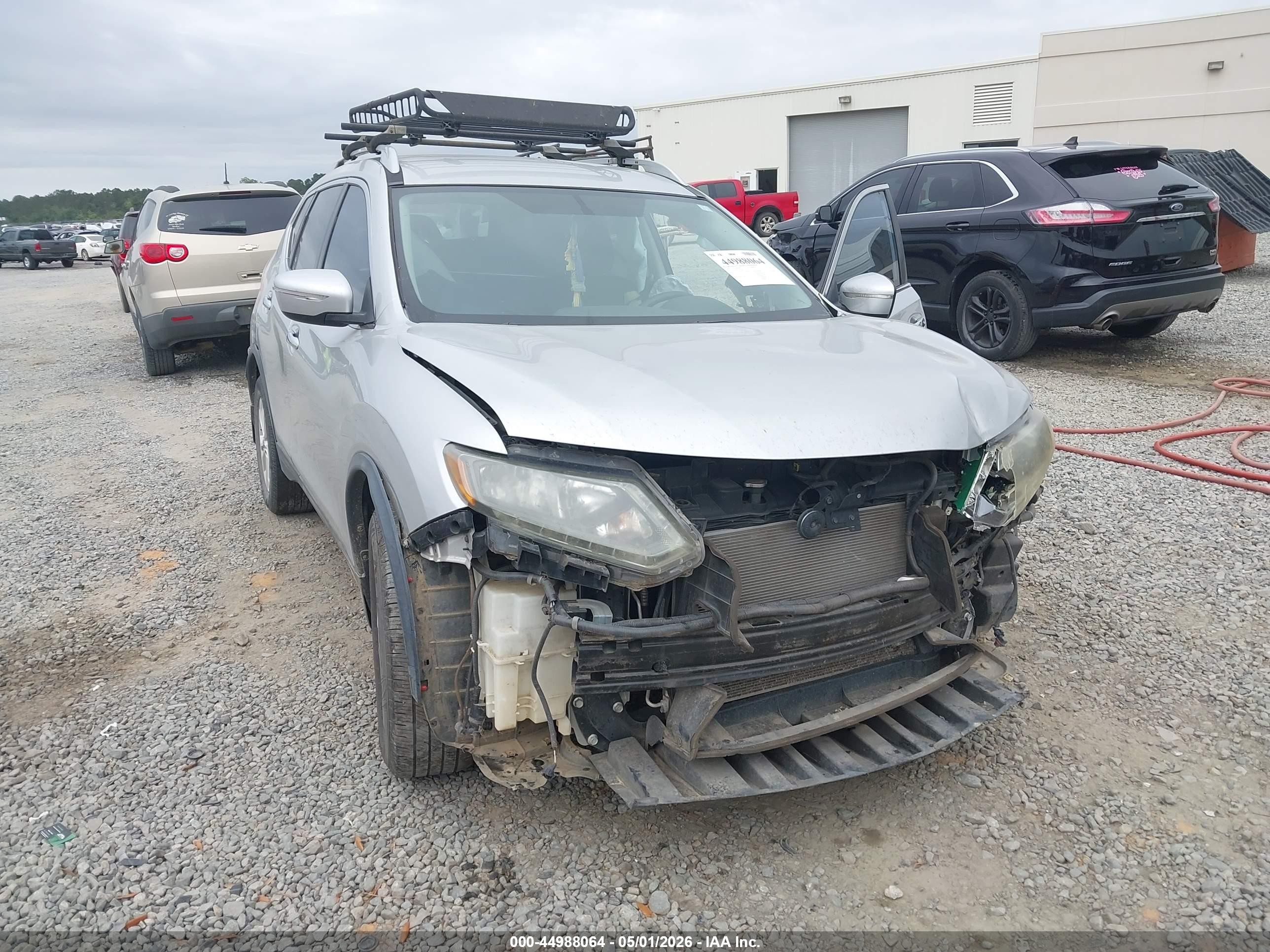 2014 Nissan Rogue Sv Silver vin: 5N1AT2MT3EC813393