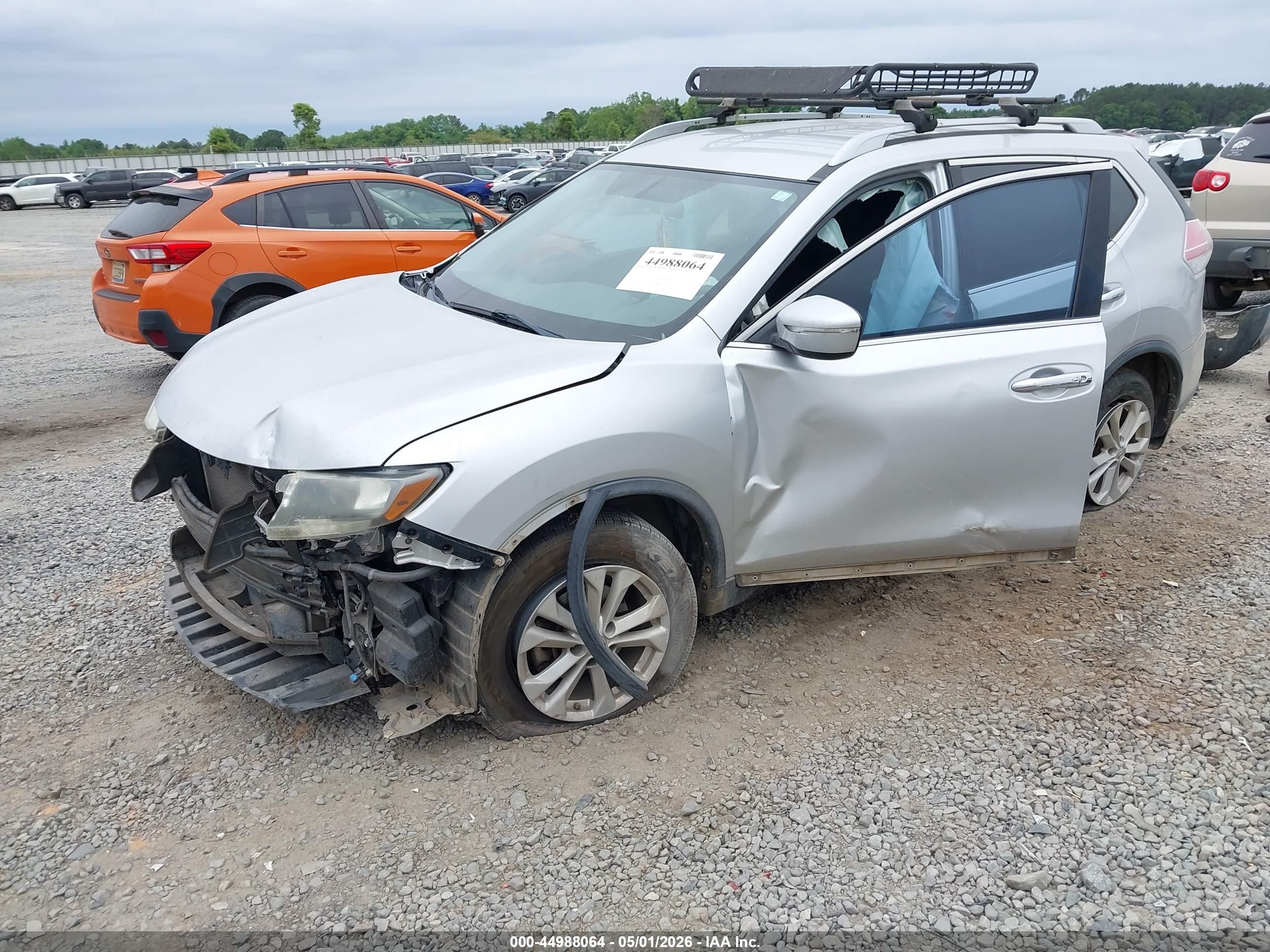 2014 Nissan Rogue Sv Silver vin: 5N1AT2MT3EC813393