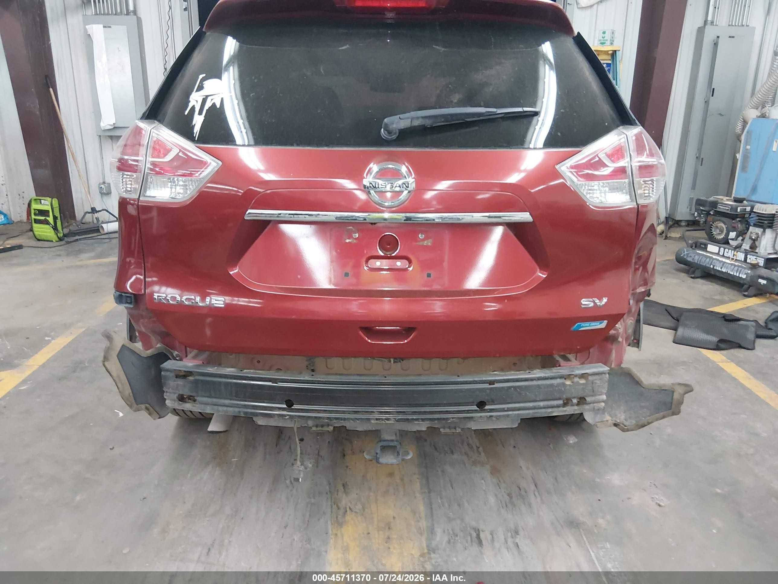 2014 Nissan Rogue Sv Red vin: 5N1AT2MT3EC824247