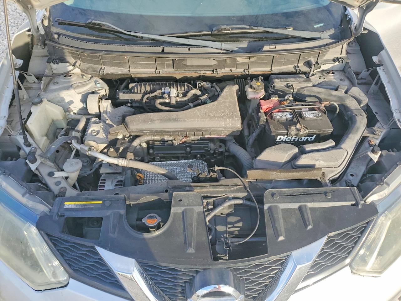 2014 Nissan Rogue Sv Silver vin: 5N1AT2MT3EC856048