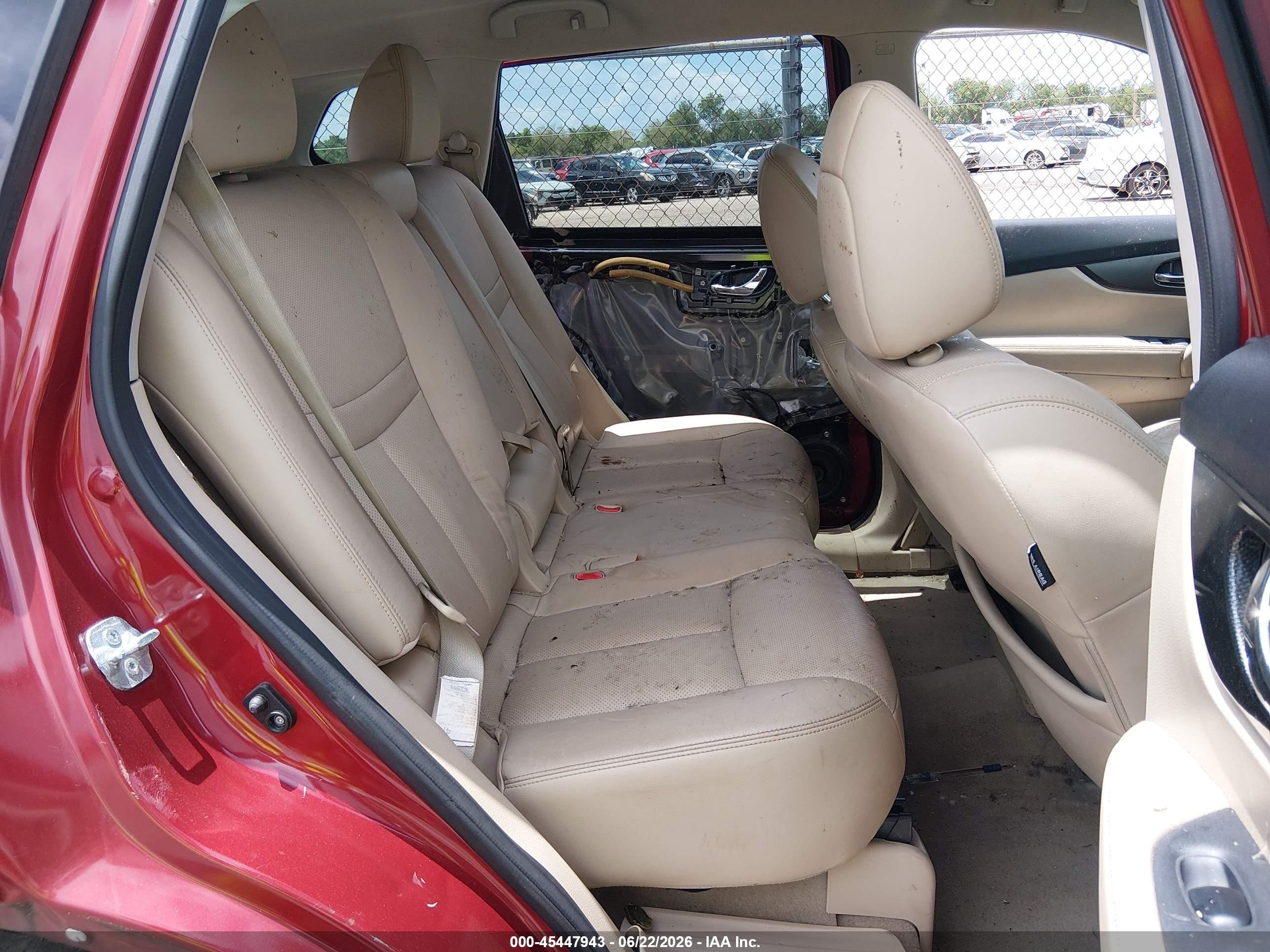 2015 Nissan Rogue Sl Red vin: 5N1AT2MT3FC764875