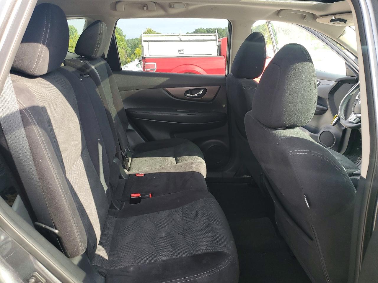 2015 Nissan Rogue Sv Серый vin: 5N1AT2MT3FC812634