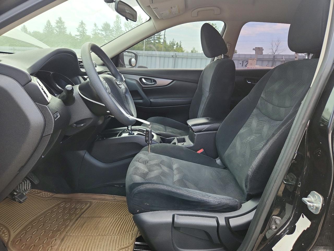 2015 Nissan Rogue S Black vin: 5N1AT2MT3FC834861