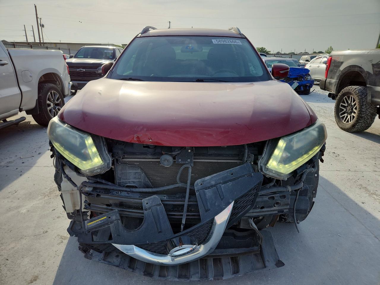 2015 Nissan Rogue Burgundy vin: 5N1AT2MT3FC884661