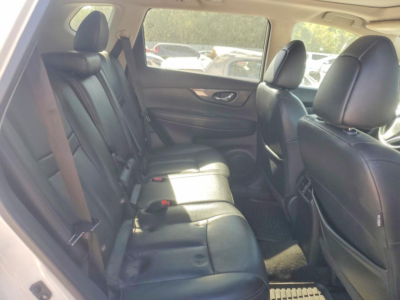 2015 Nissan Rogue Sl Белый vin: 5N1AT2MT3FC889505