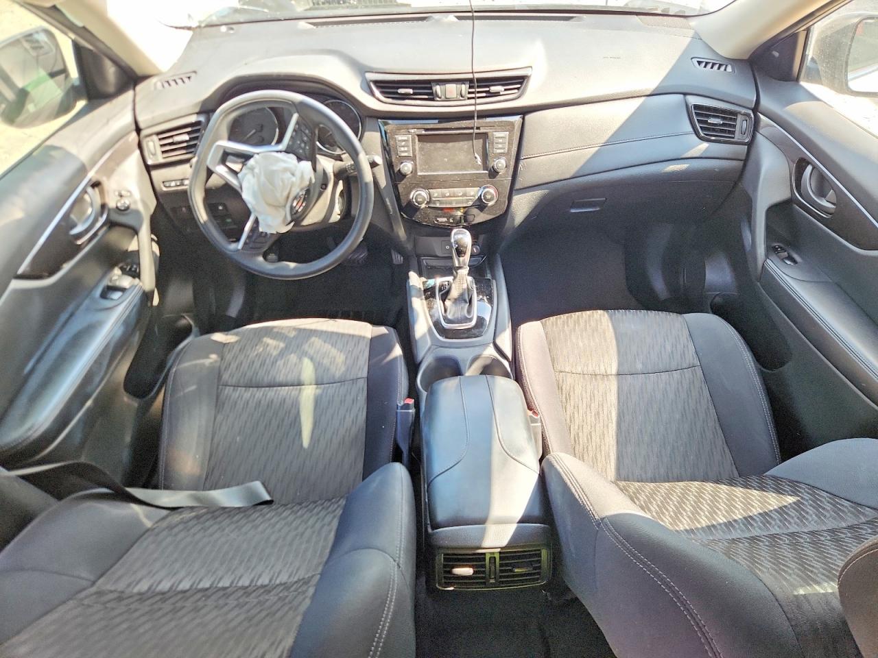 2019 Nissan Rogue S Silver vin: 5N1AT2MT3KC800476