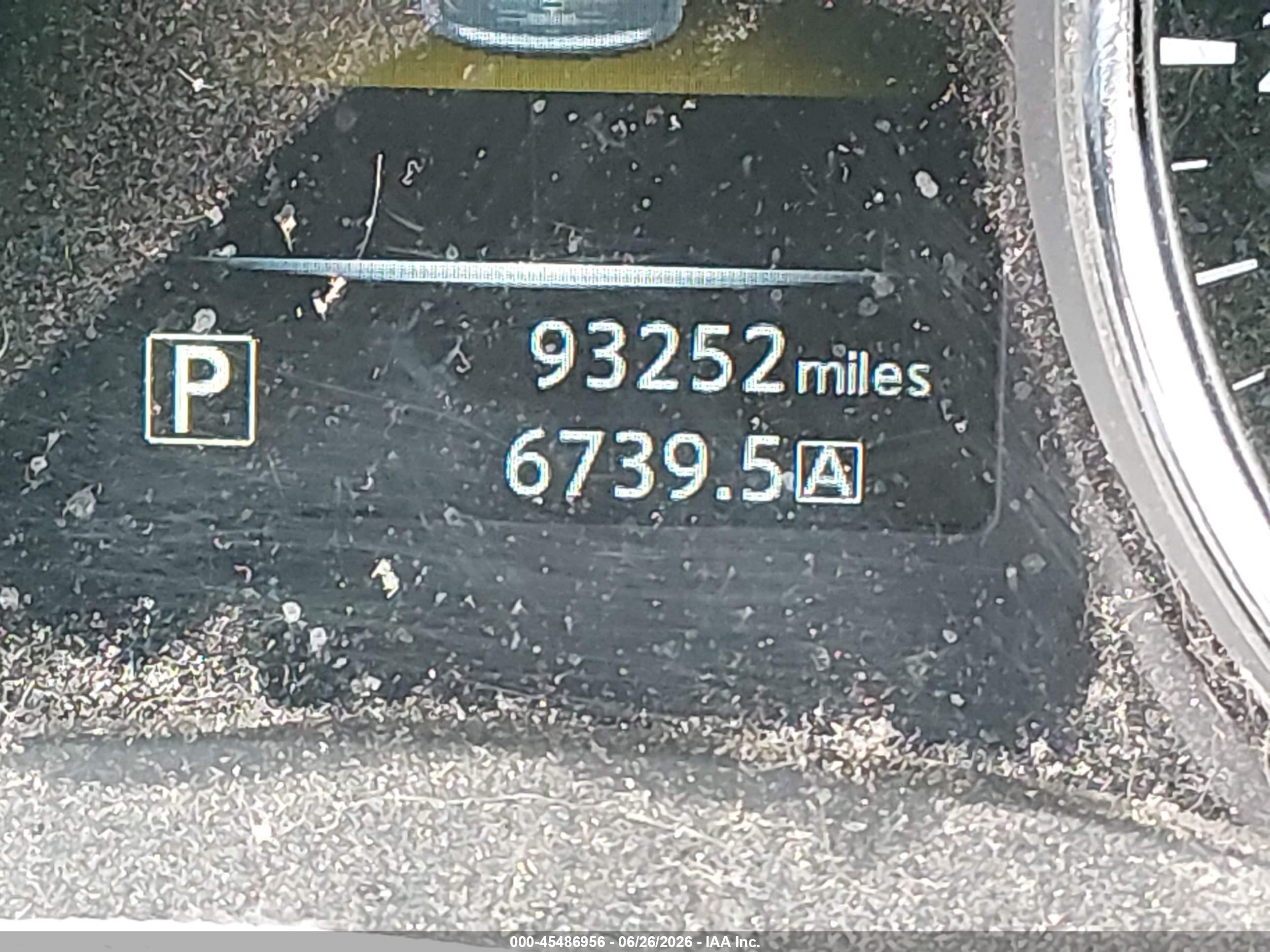 2014 Nissan Rogue S Silver vin: 5N1AT2MT4EC764172