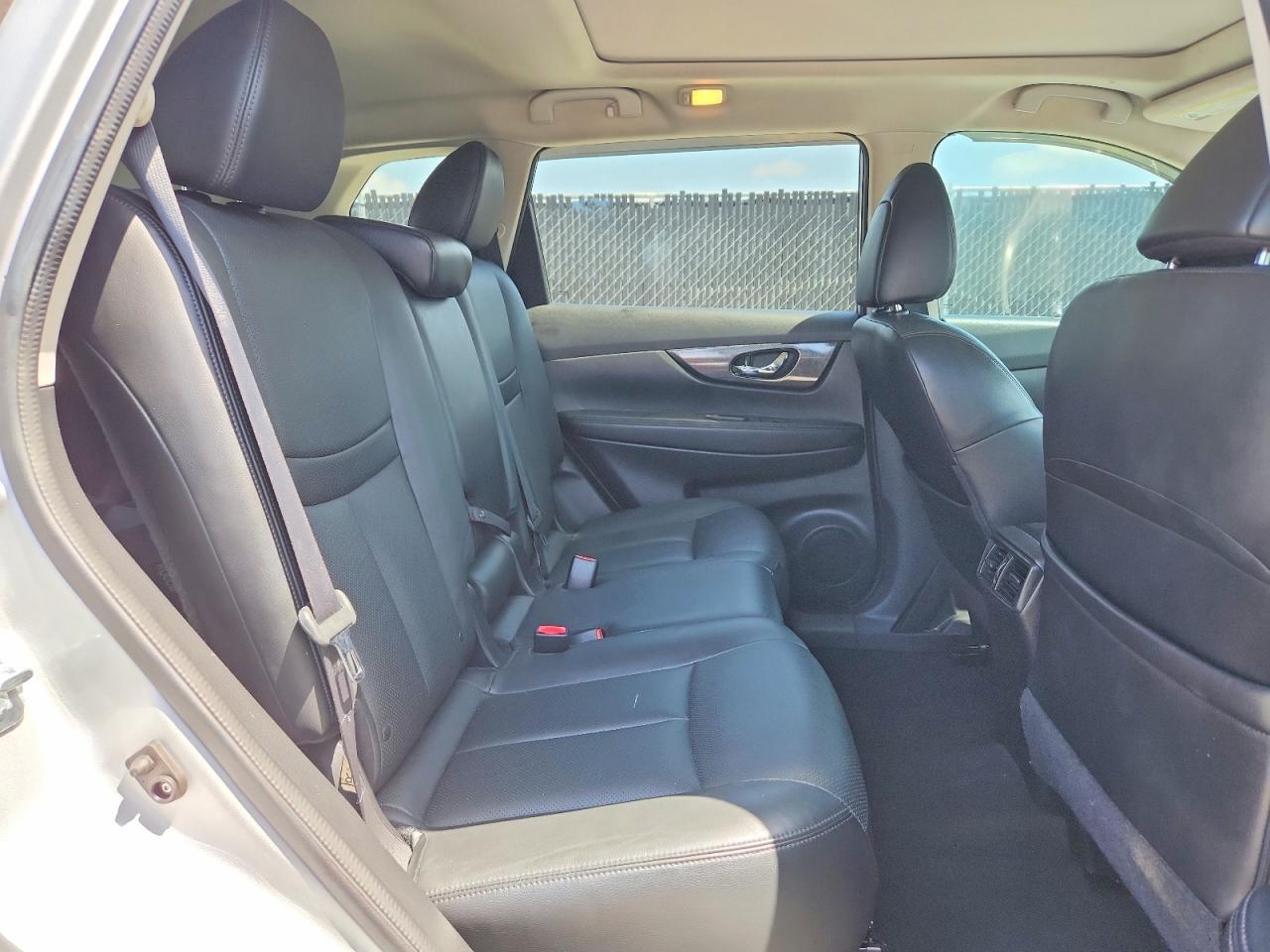 2014 Nissan Rogue Sl Silver vin: 5N1AT2MT4EC792876