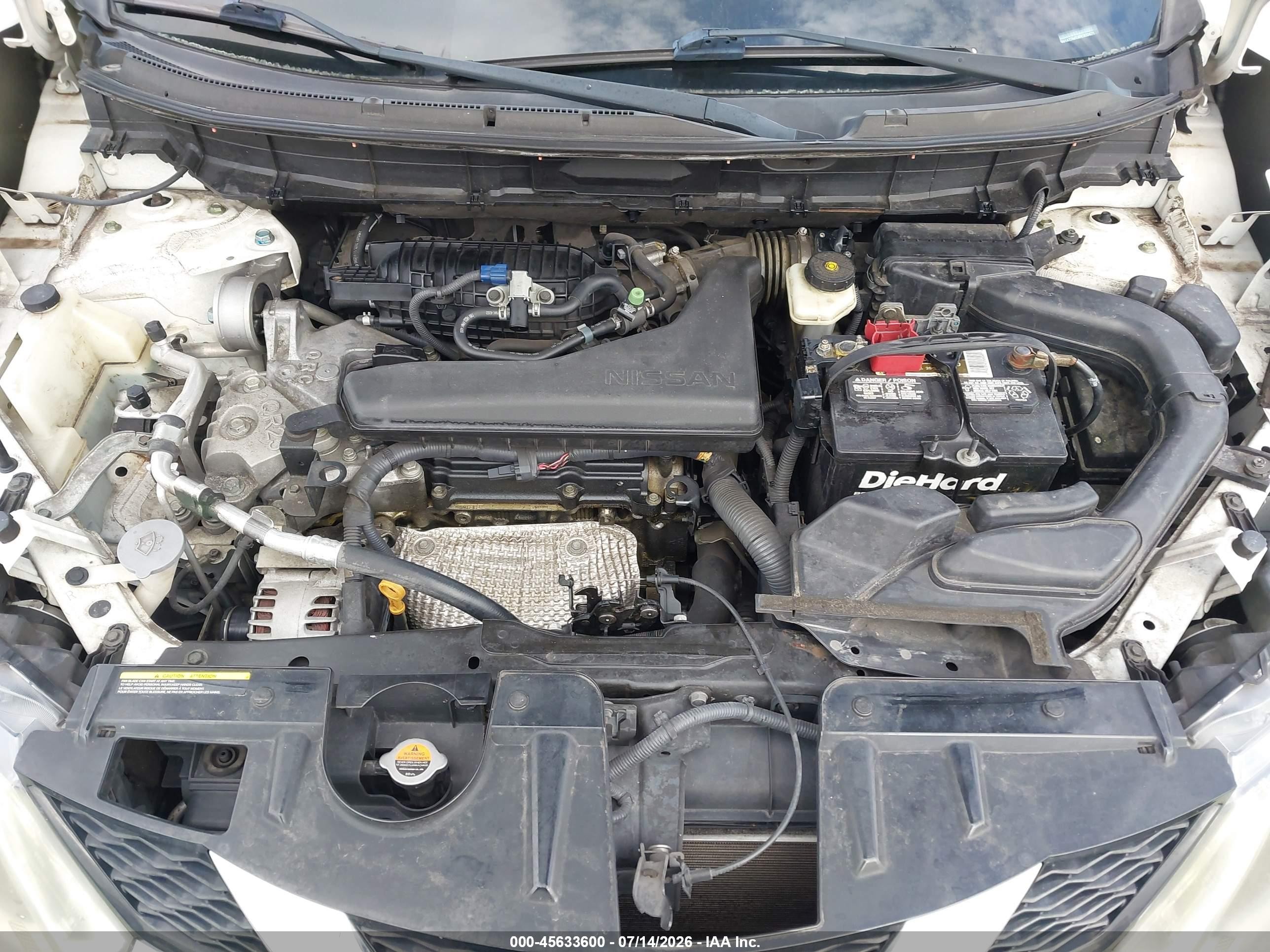 2014 Nissan Rogue S White vin: 5N1AT2MT4EC832471