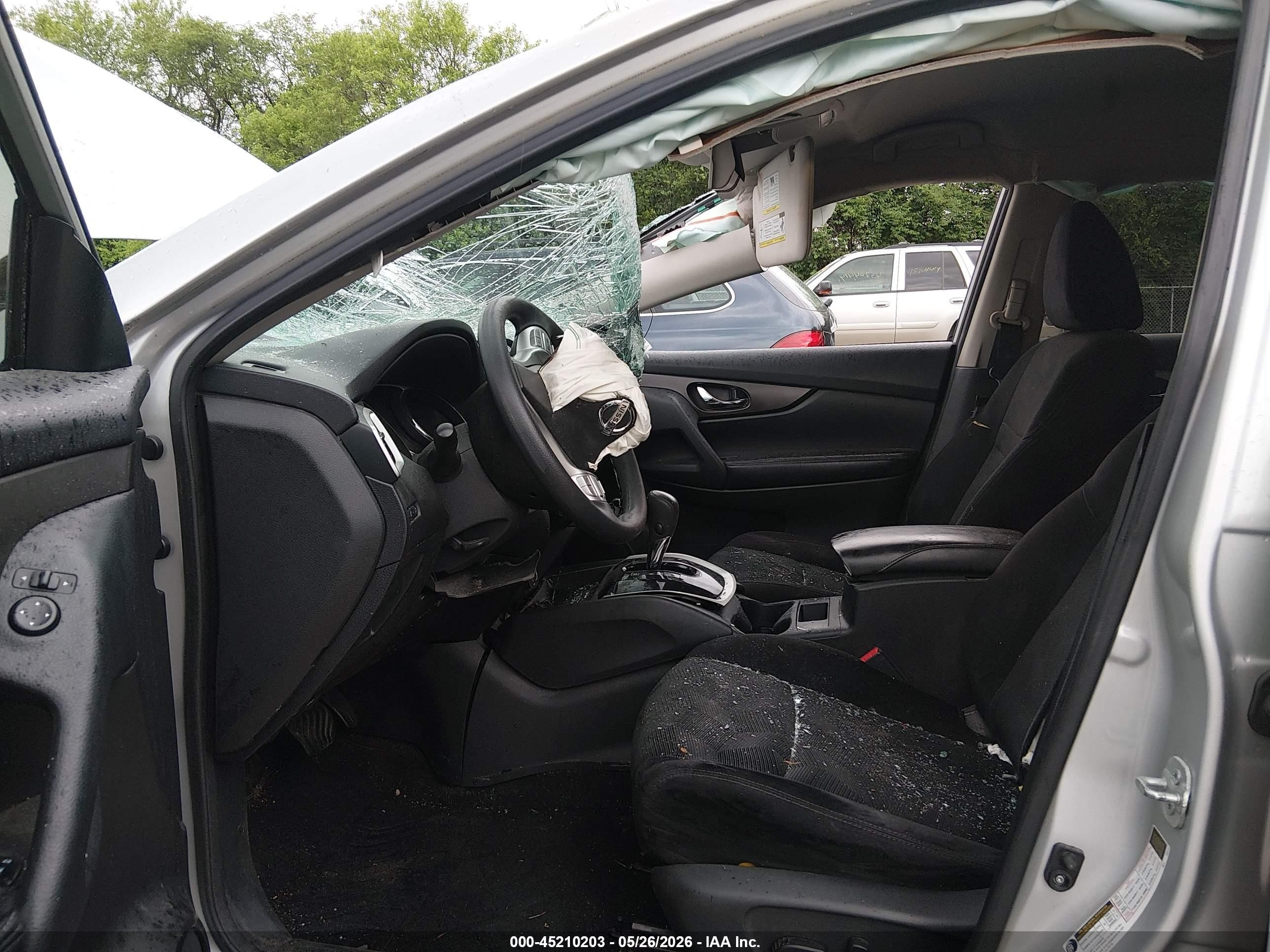 2014 Nissan Rogue Sv Silver vin: 5N1AT2MT4EC838237