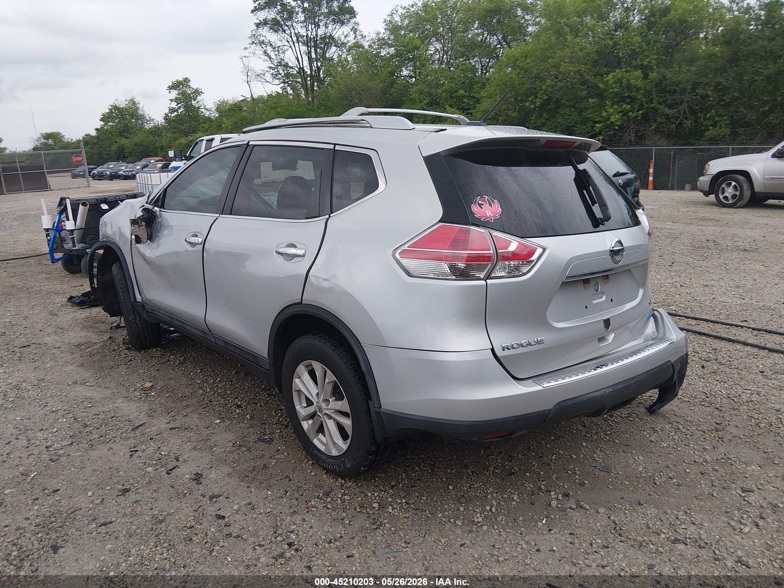 2014 Nissan Rogue Sv Silver vin: 5N1AT2MT4EC838237
