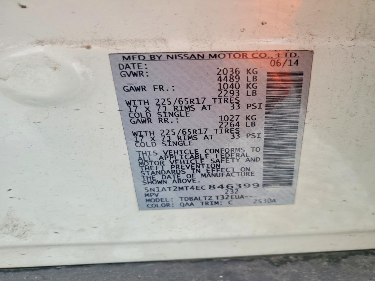 2014 Nissan Rogue Sv White vin: 5N1AT2MT4EC846399