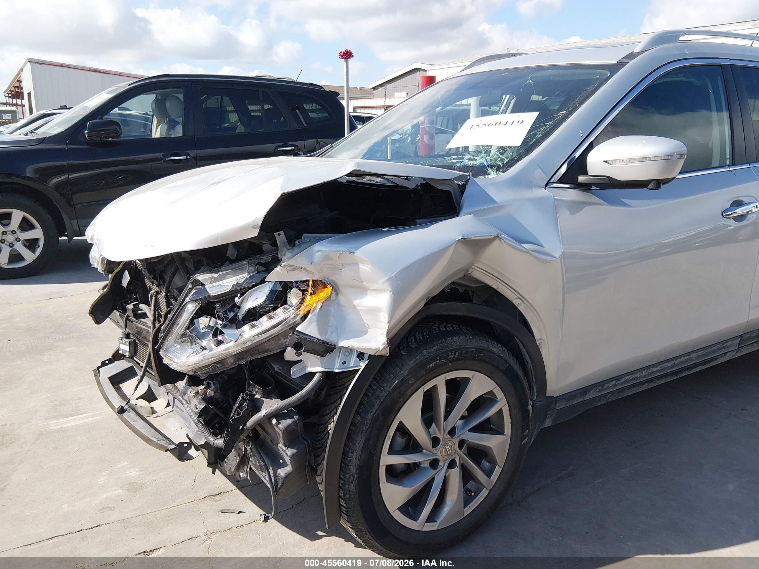 2015 Nissan Rogue Sl Silver vin: 5N1AT2MT4FC753657