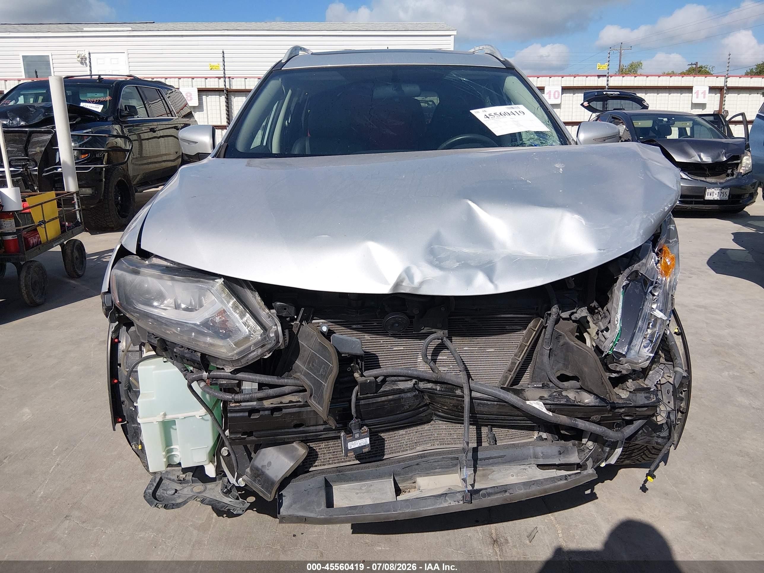 2015 Nissan Rogue Sl Silver vin: 5N1AT2MT4FC753657