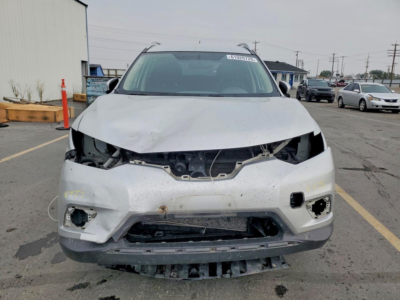 2015 Nissan Rogue Sv Silver vin: 5N1AT2MT4FC763041