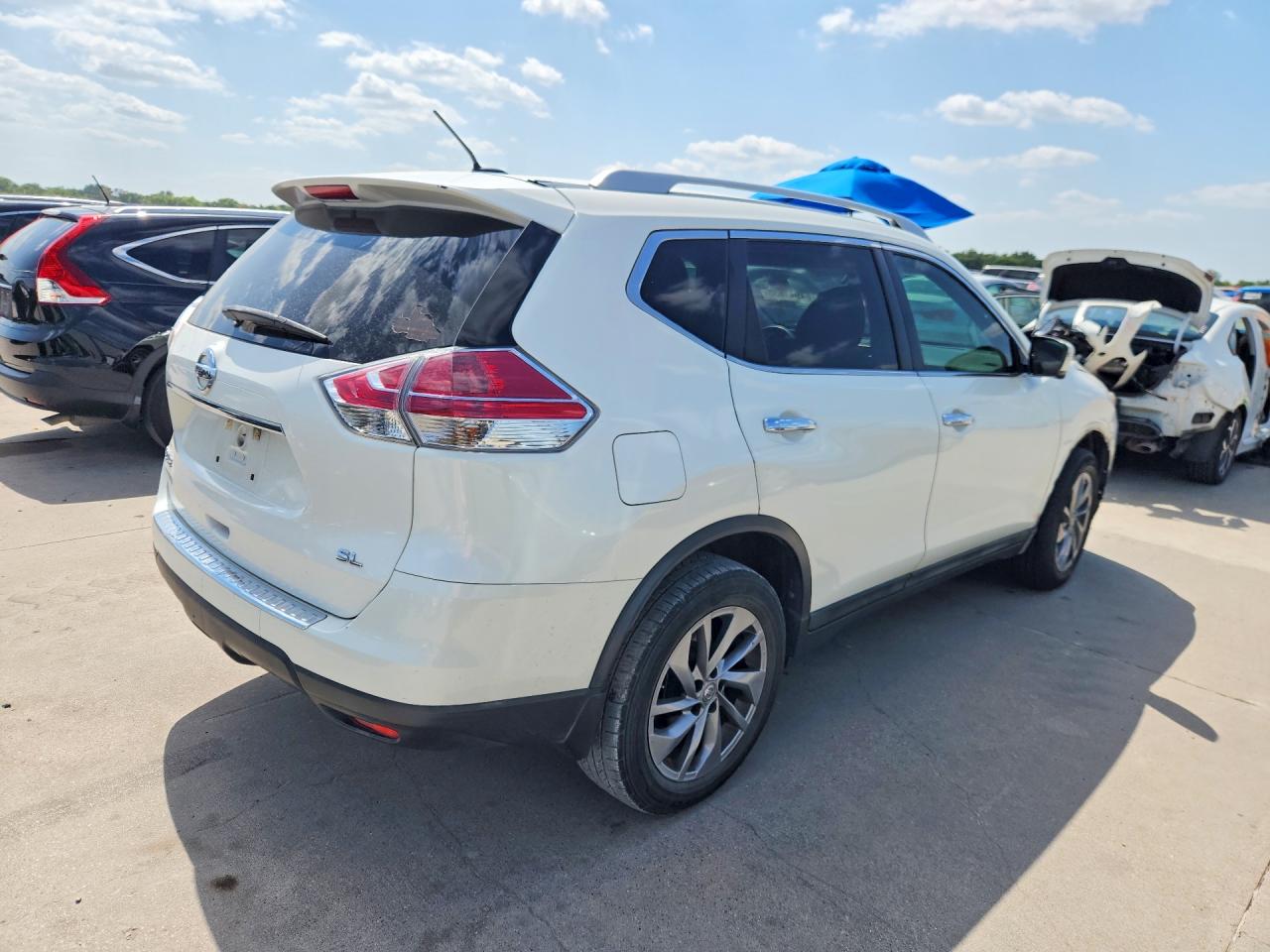 2015 Nissan Rogue Sl White vin: 5N1AT2MT4FC861616