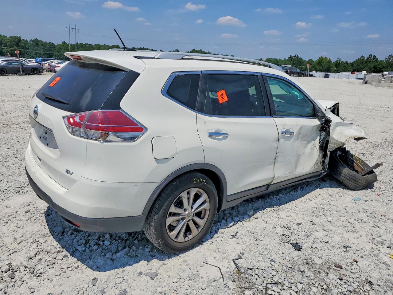 2016 Nissan Rogue Sv White vin: 5N1AT2MT4GC796221