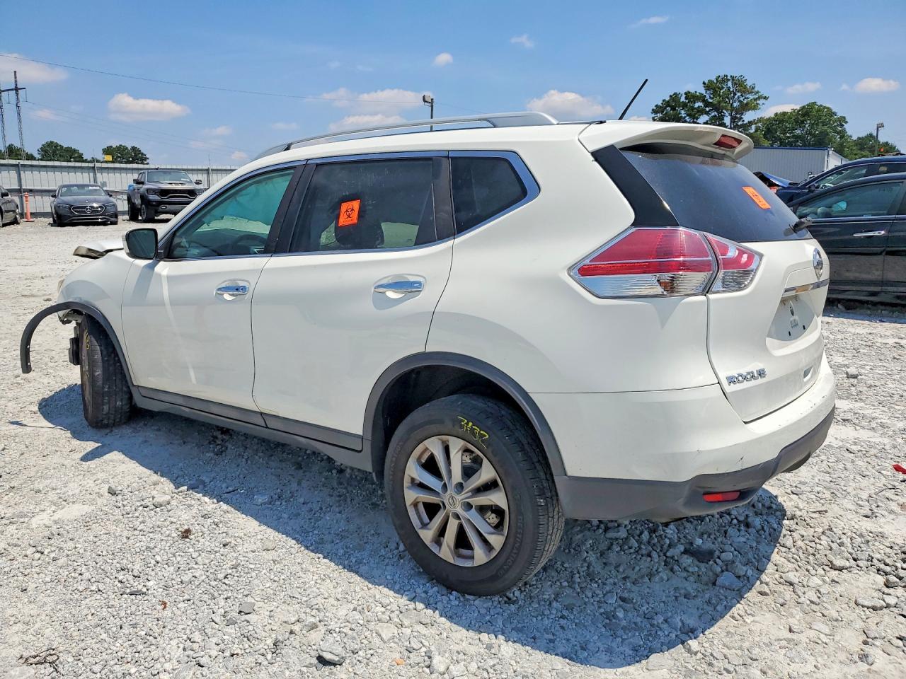 2016 Nissan Rogue Sv White vin: 5N1AT2MT4GC796221