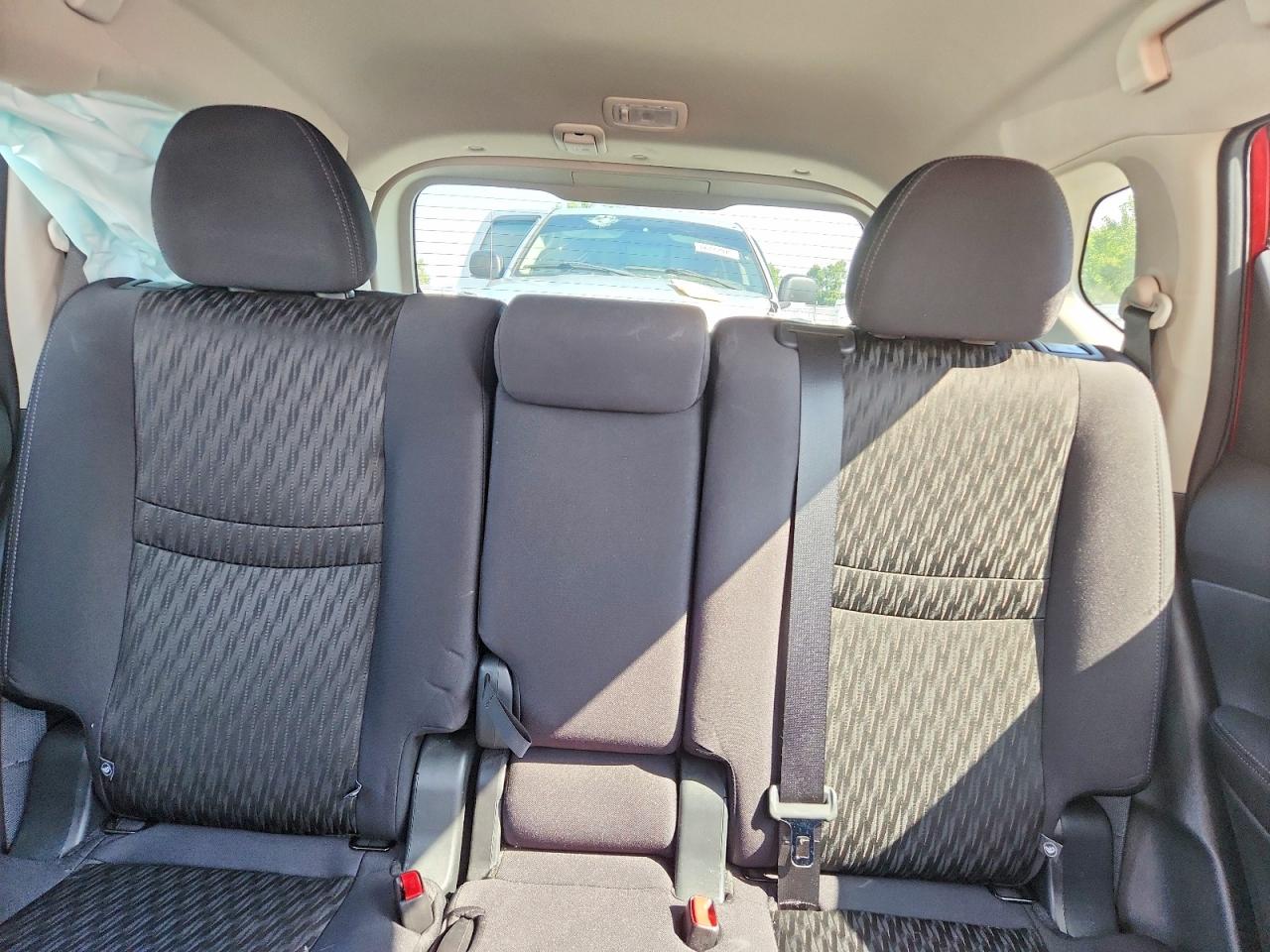 2019 Nissan Rogue S Red vin: 5N1AT2MT4KC738800