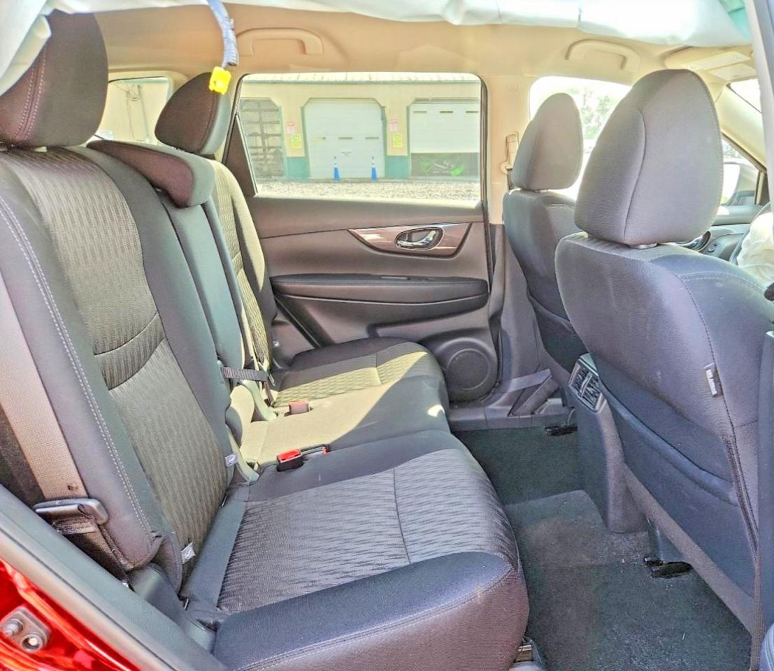 2019 Nissan Rogue S Red vin: 5N1AT2MT4KC738800