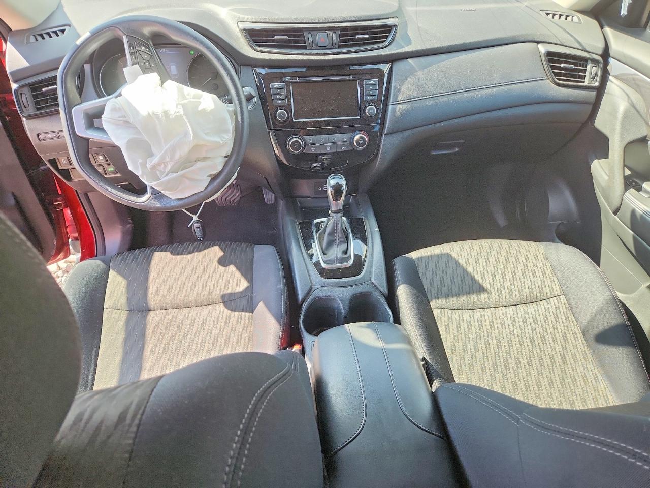 2019 Nissan Rogue S Red vin: 5N1AT2MT4KC738800