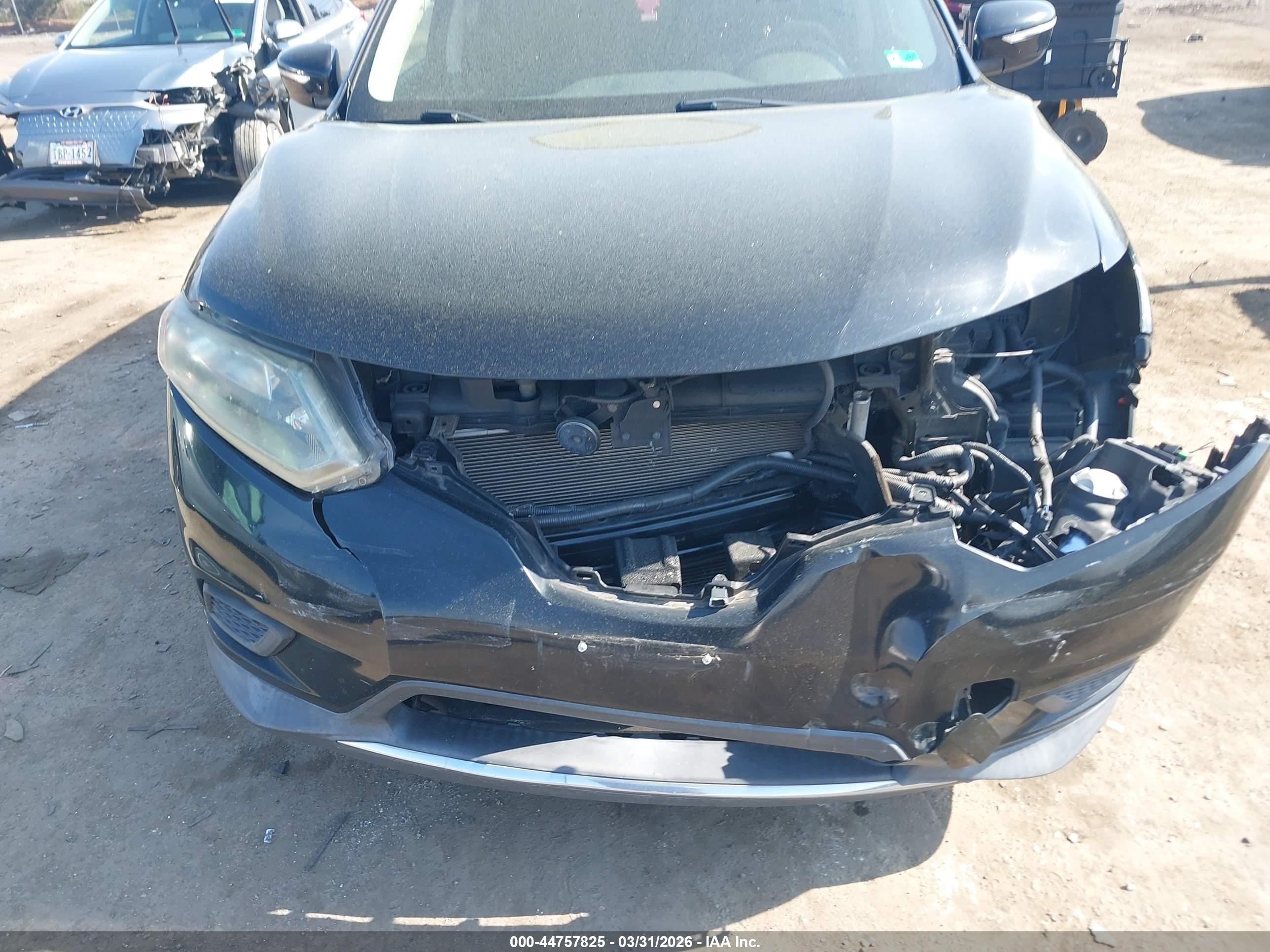 2014 Nissan Rogue S Черный vin: 5N1AT2MT5EC869237