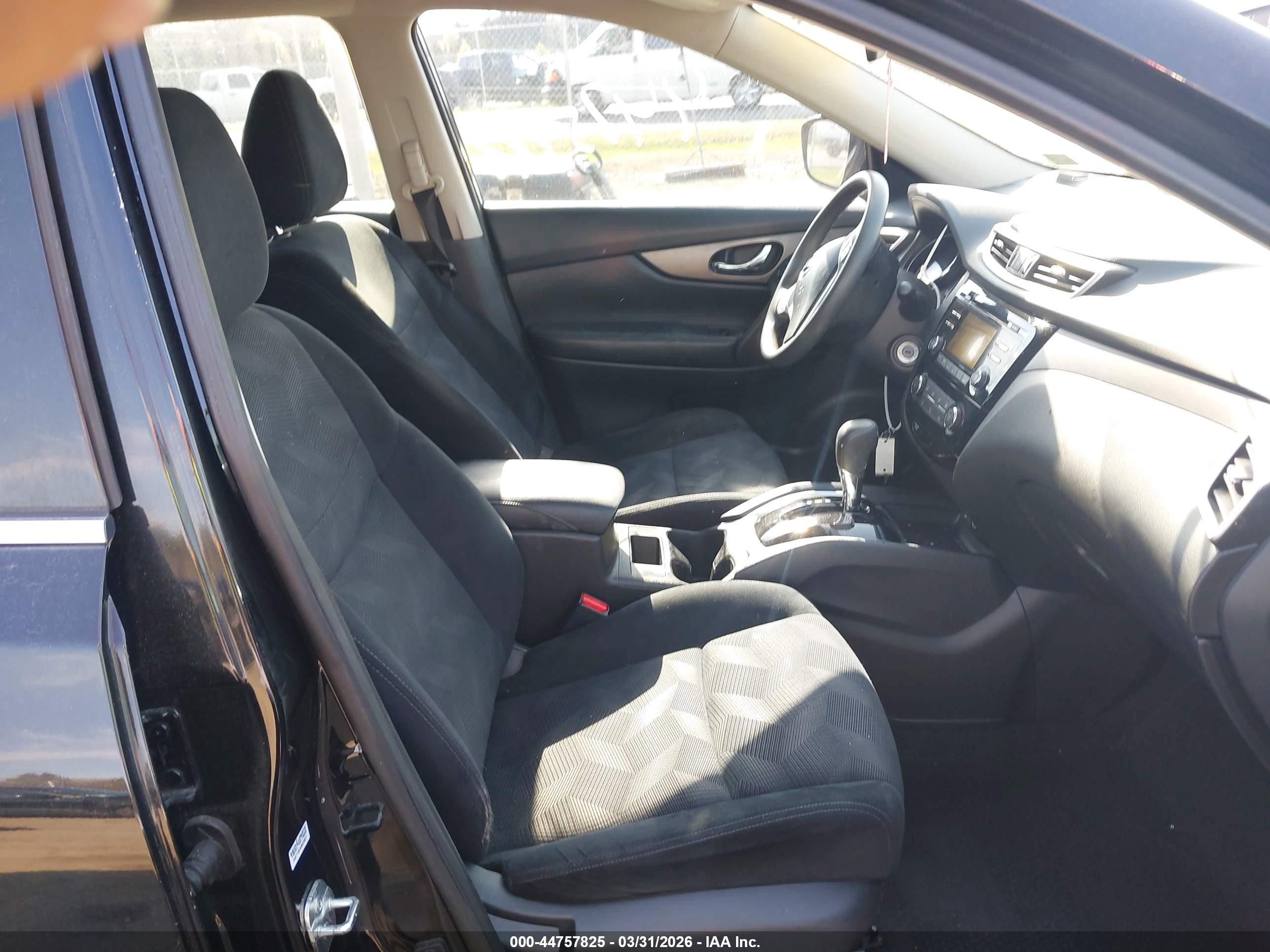 2014 Nissan Rogue S Черный vin: 5N1AT2MT5EC869237