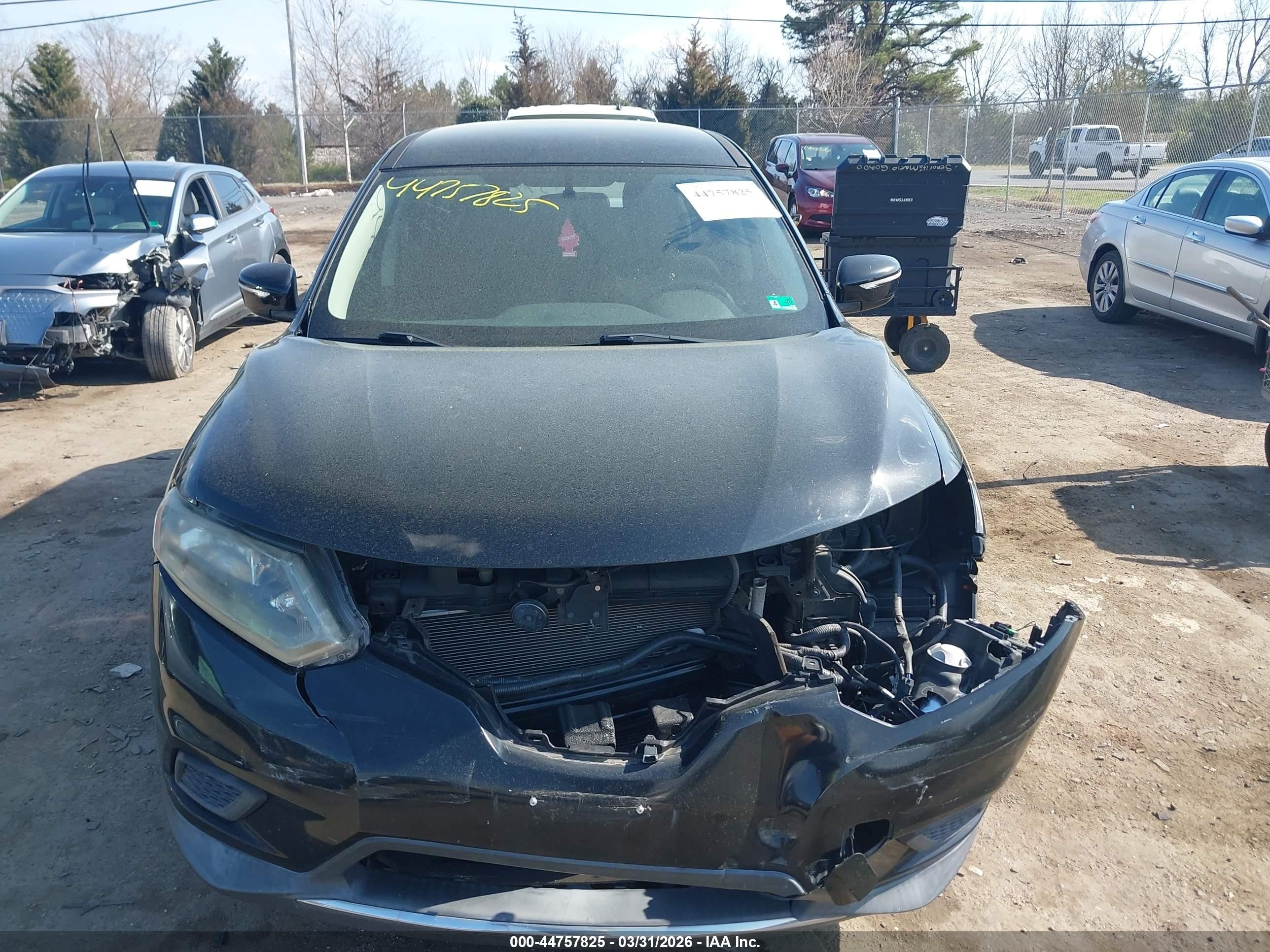 2014 Nissan Rogue S Черный vin: 5N1AT2MT5EC869237