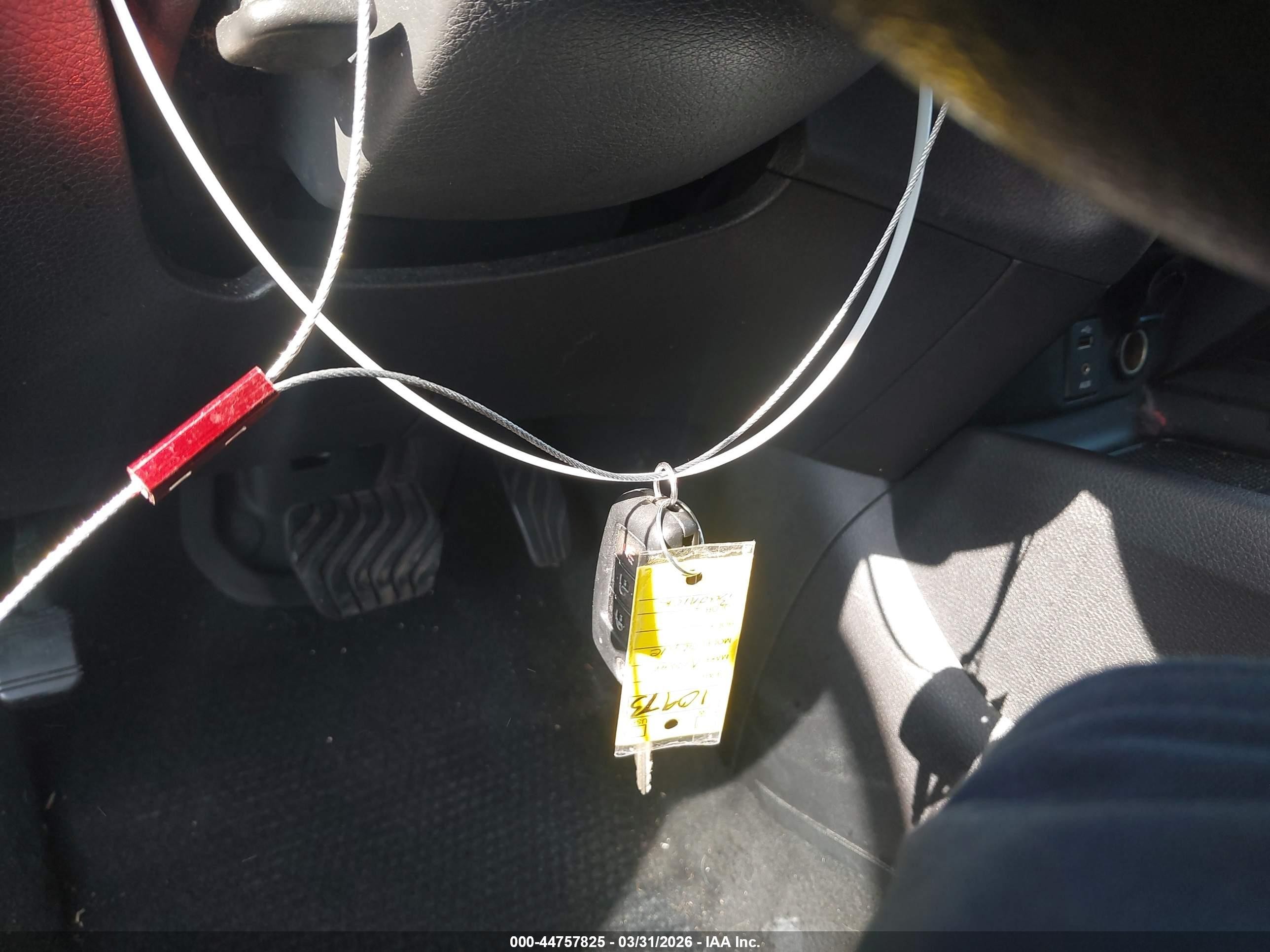 2014 Nissan Rogue S Черный vin: 5N1AT2MT5EC869237