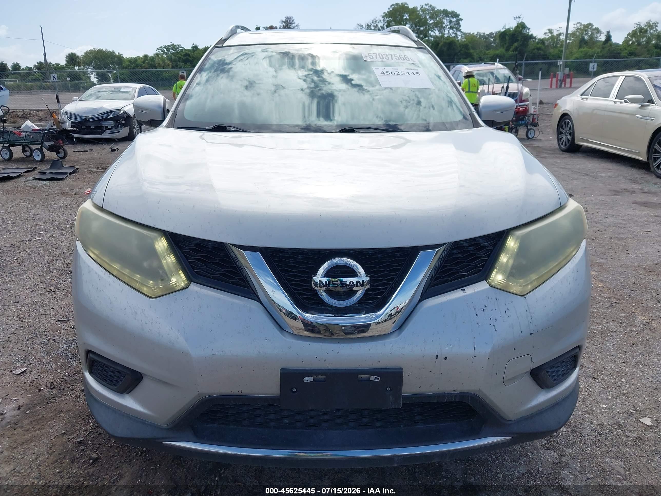 2014 Nissan Rogue Sv Silver vin: 5N1AT2MT5EC871313