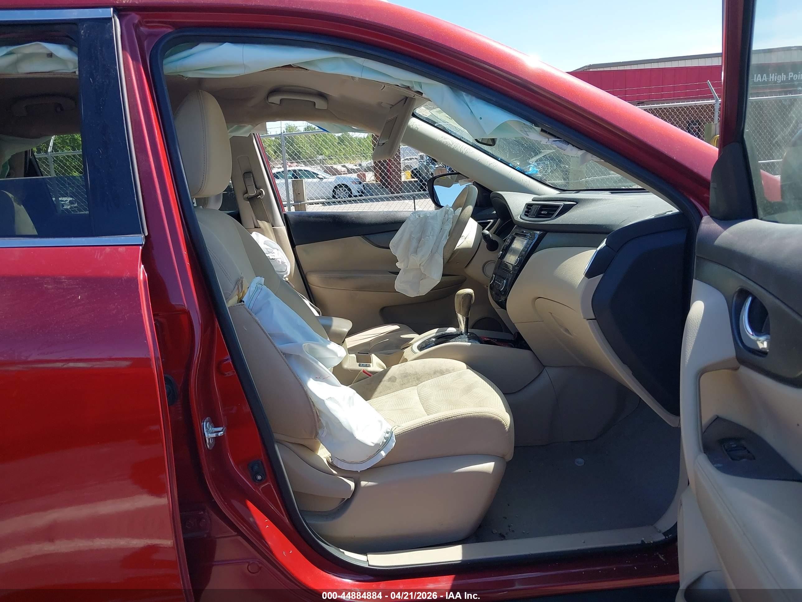 2015 Nissan Rogue Sv Red vin: 5N1AT2MT5FC786361
