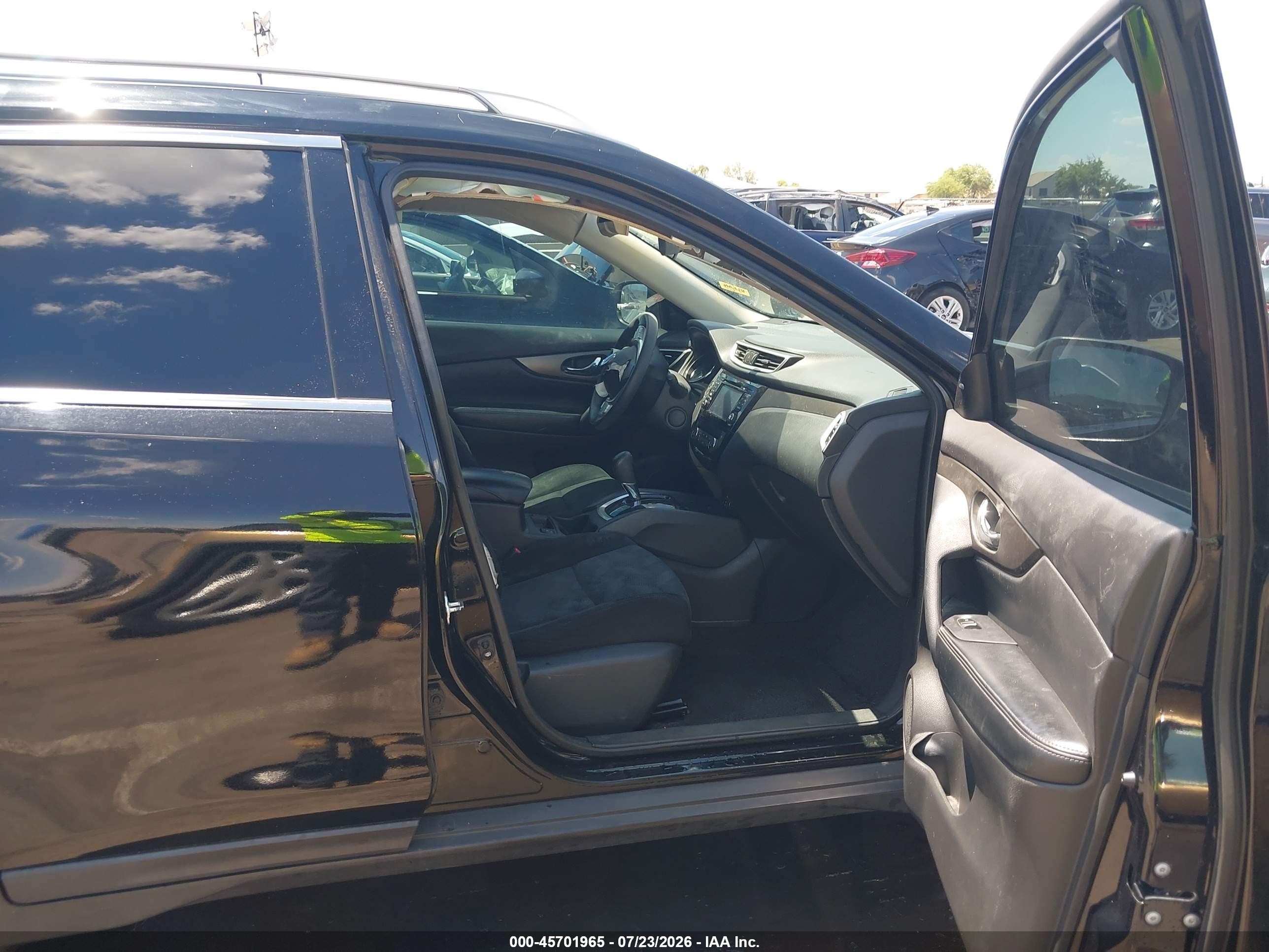2015 Nissan Rogue Sv Black vin: 5N1AT2MT5FC787204