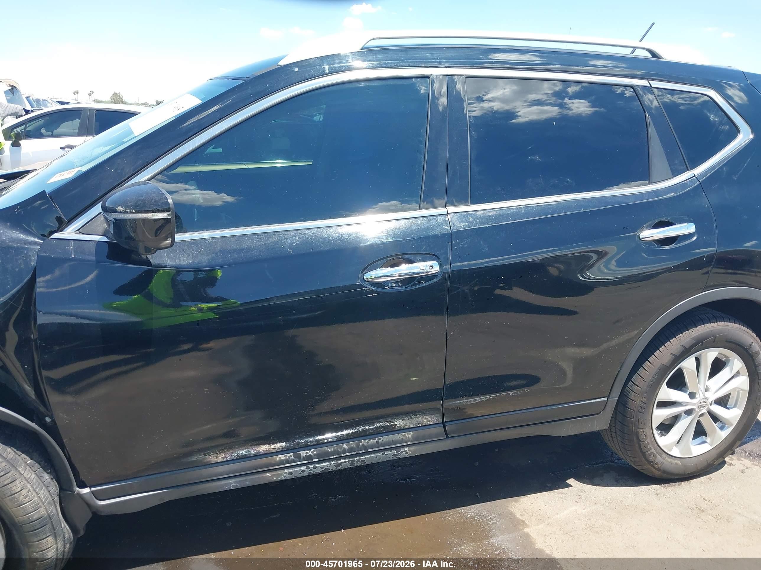2015 Nissan Rogue Sv Black vin: 5N1AT2MT5FC787204