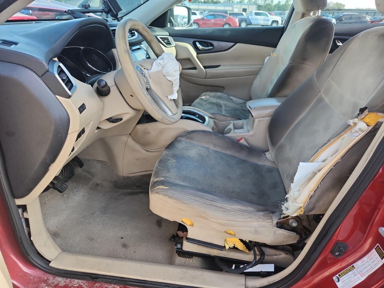 2015 Nissan Rogue Sv Red vin: 5N1AT2MT5FC839480
