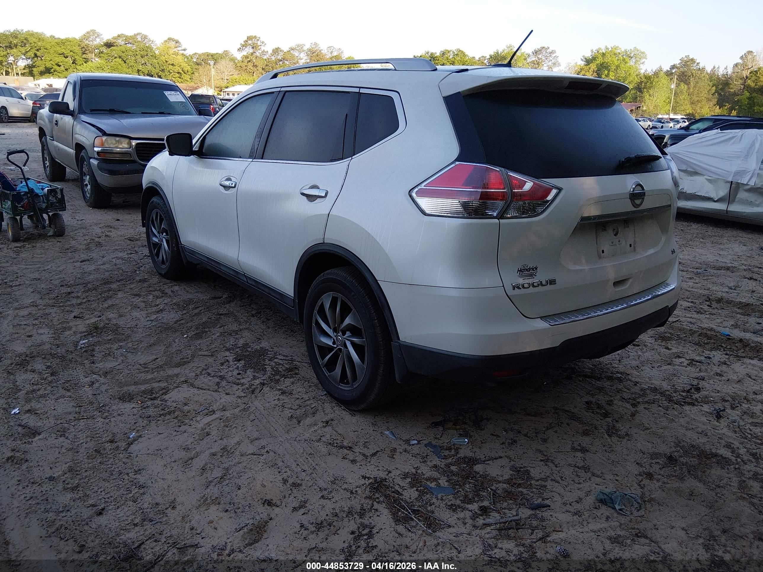 2015 Nissan Rogue Sl White vin: 5N1AT2MT5FC857431
