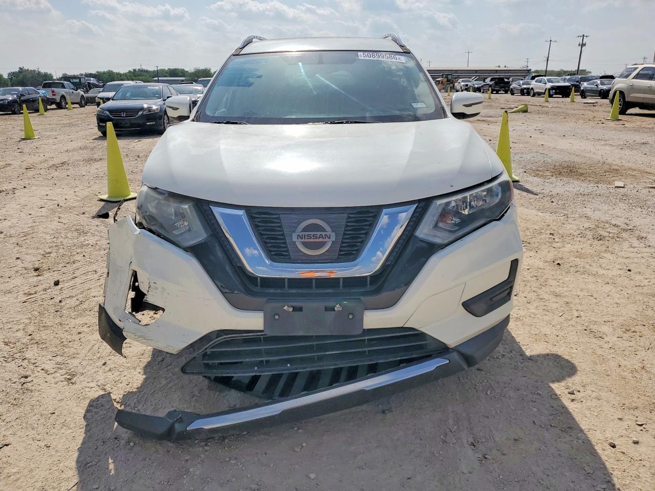 2017 Nissan Rogue Sv White vin: 5N1AT2MT5HC869484