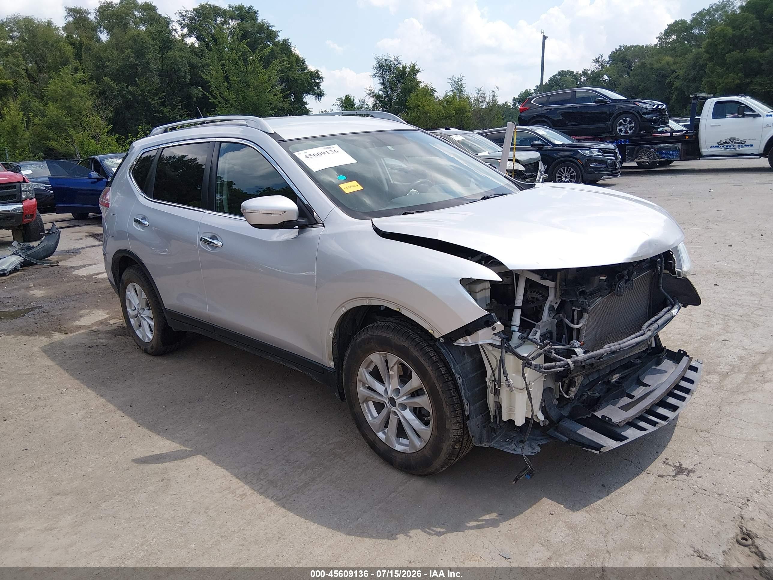 2014 Nissan Rogue Sv Silver vin: 5N1AT2MT6EC758664