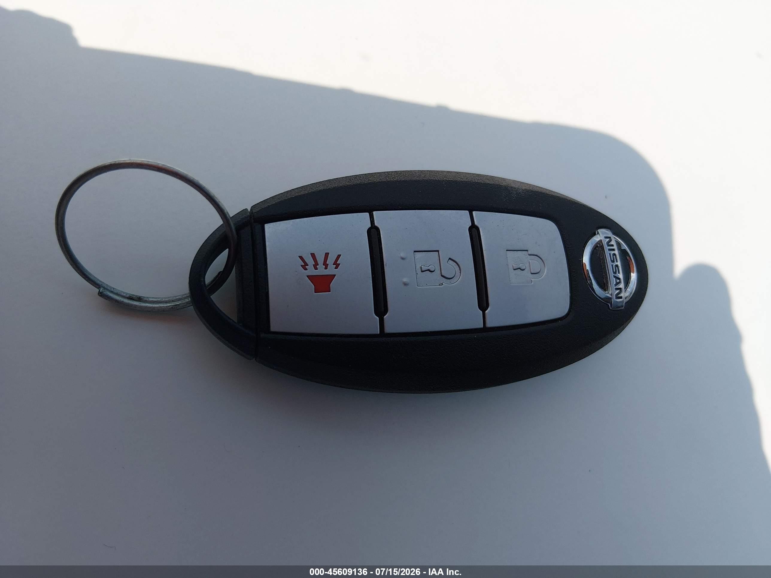 2014 Nissan Rogue Sv Silver vin: 5N1AT2MT6EC758664