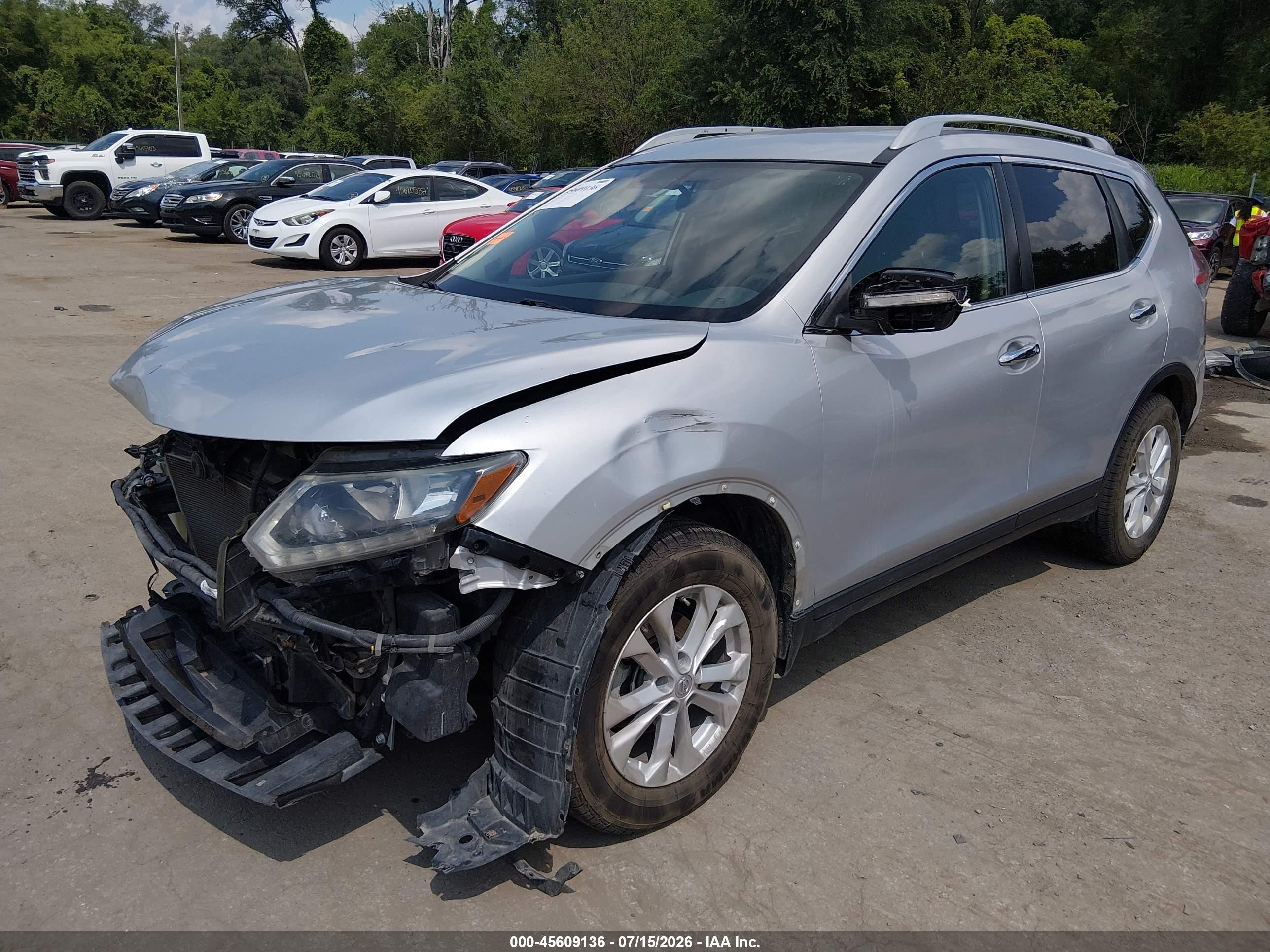 2014 Nissan Rogue Sv Silver vin: 5N1AT2MT6EC758664