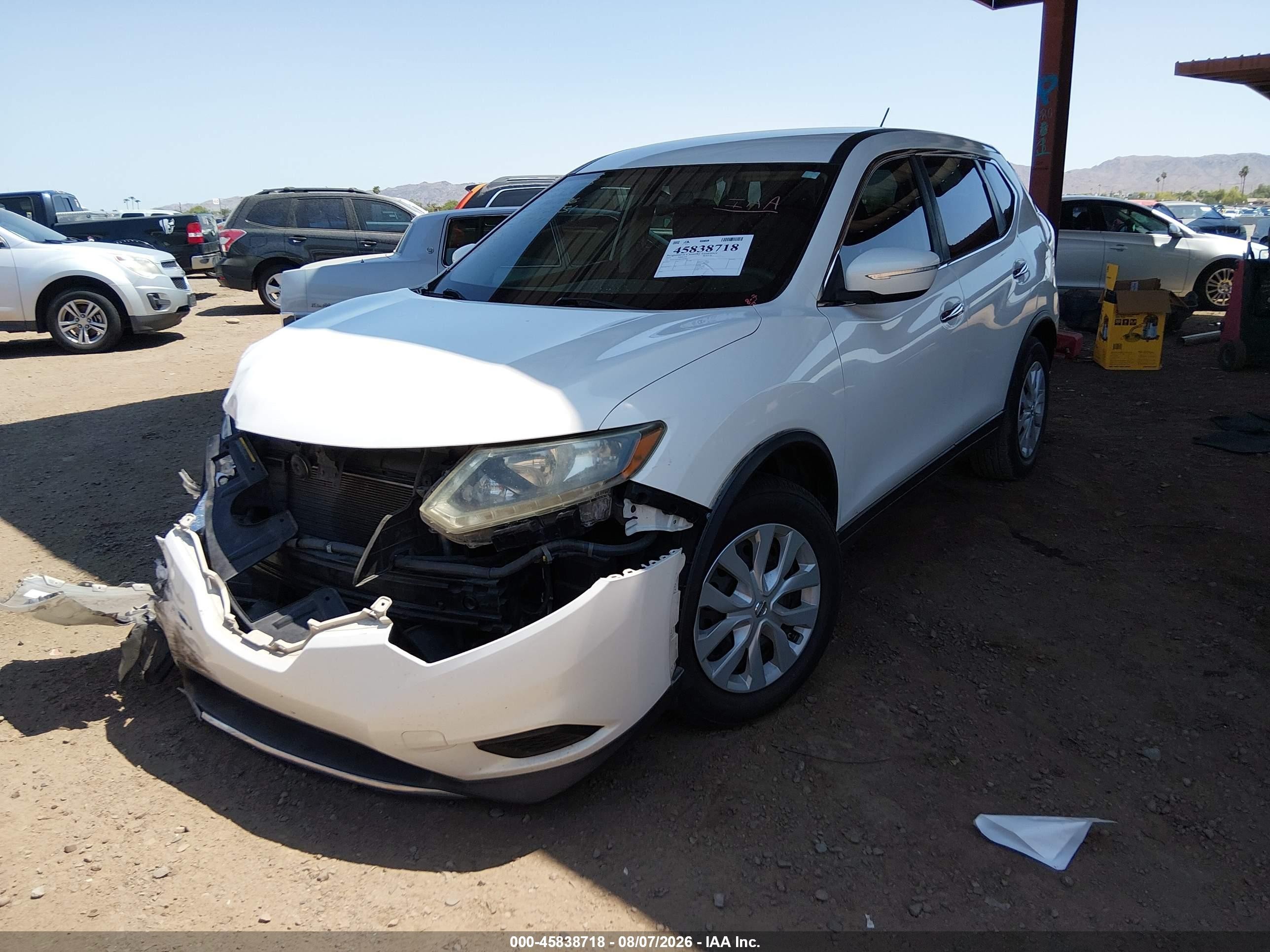 2014 Nissan Rogue S White vin: 5N1AT2MT6EC767896